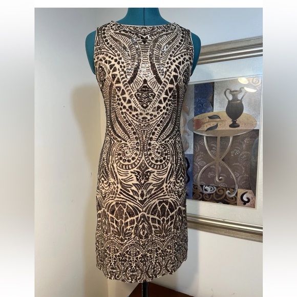 Vince Camuto Dresses & Skirts - Vince Camuto Bronze Sequin Lined Stretch Sleeveless Sheath Dress Size 2